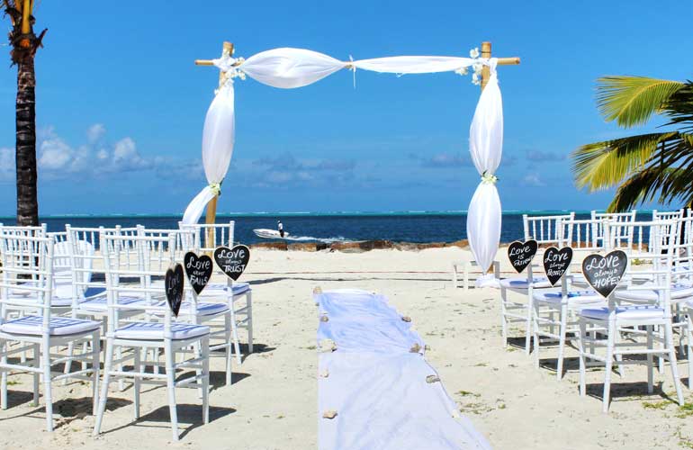 Beach Dresses For A Wedding